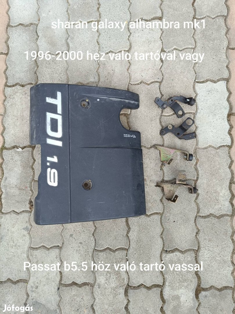 Passat b5 1996-2000 tdi motordiszműanyag tartókkal kompletten 10eft