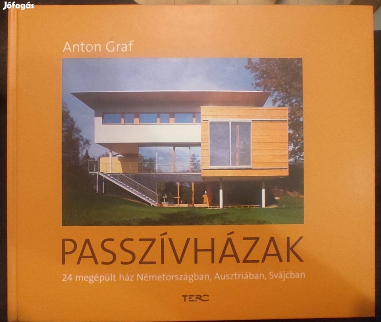 Passzívházak - Anton Graf könyv