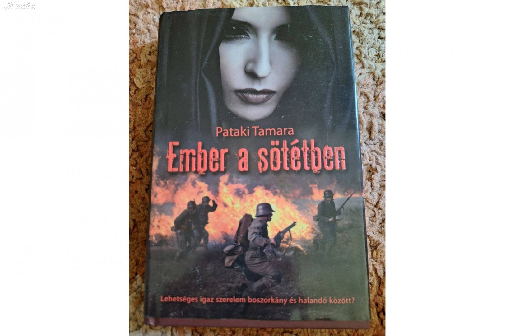 Pataki Tamara : Ember a sötétben