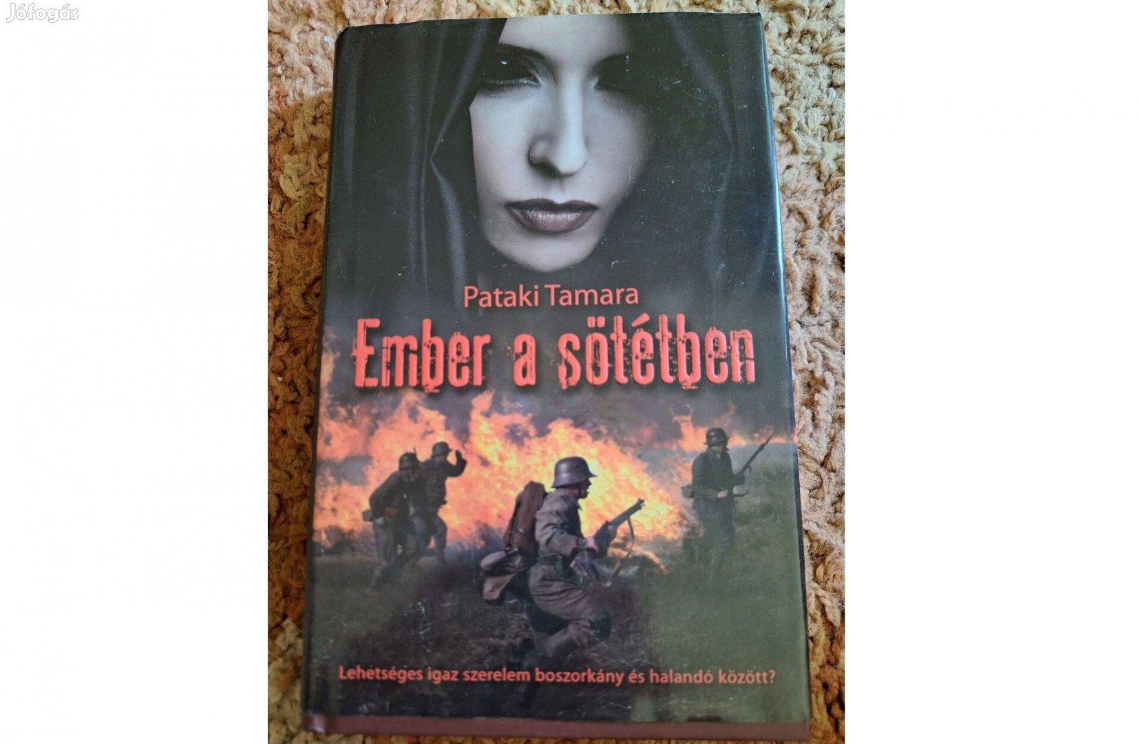 Pataki Tamara - Ember a sötétben