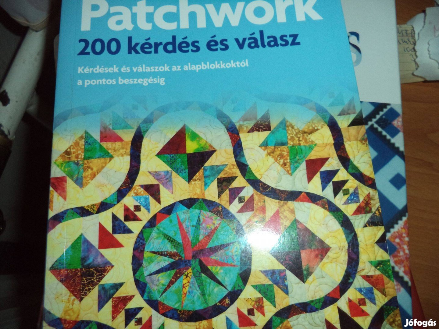 Patchwork 200 kérdés könyv