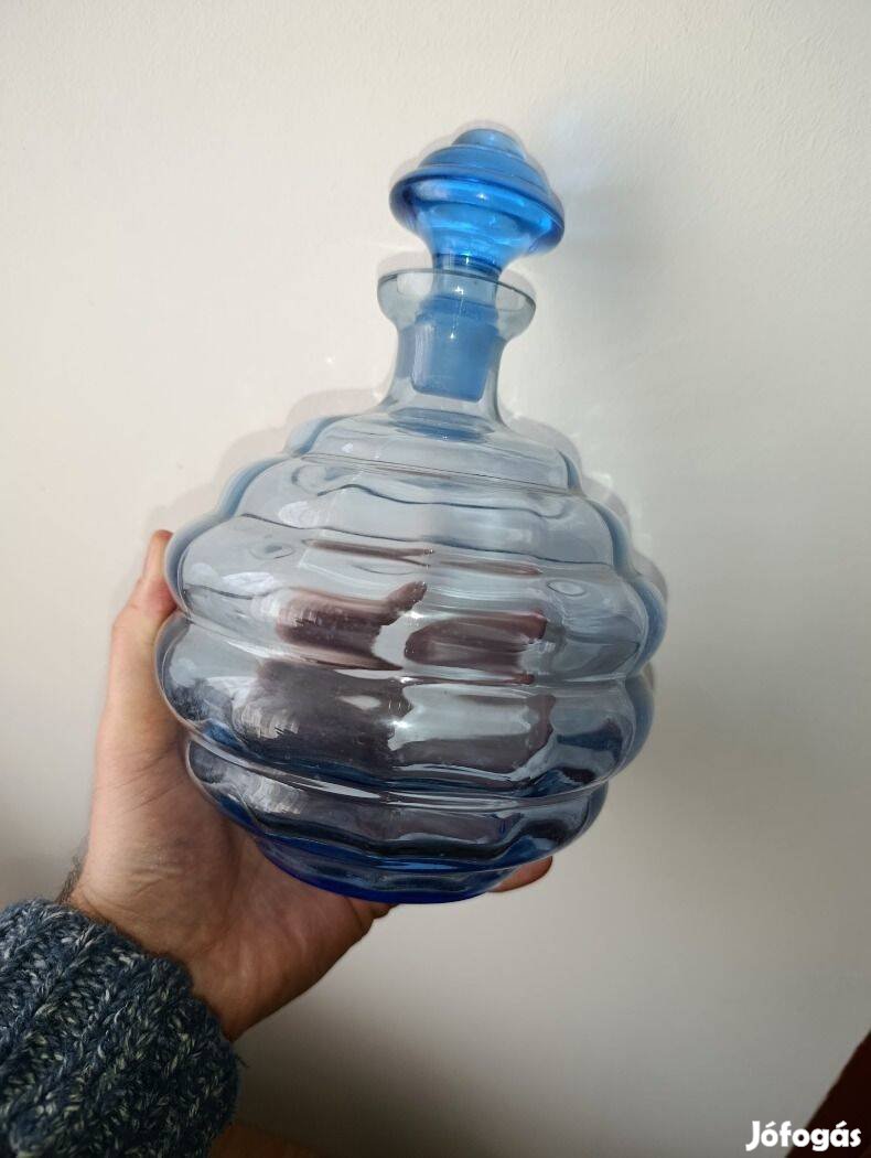 Pazar méhkas stílusú dekantáló díszüveg üveg kiöntő