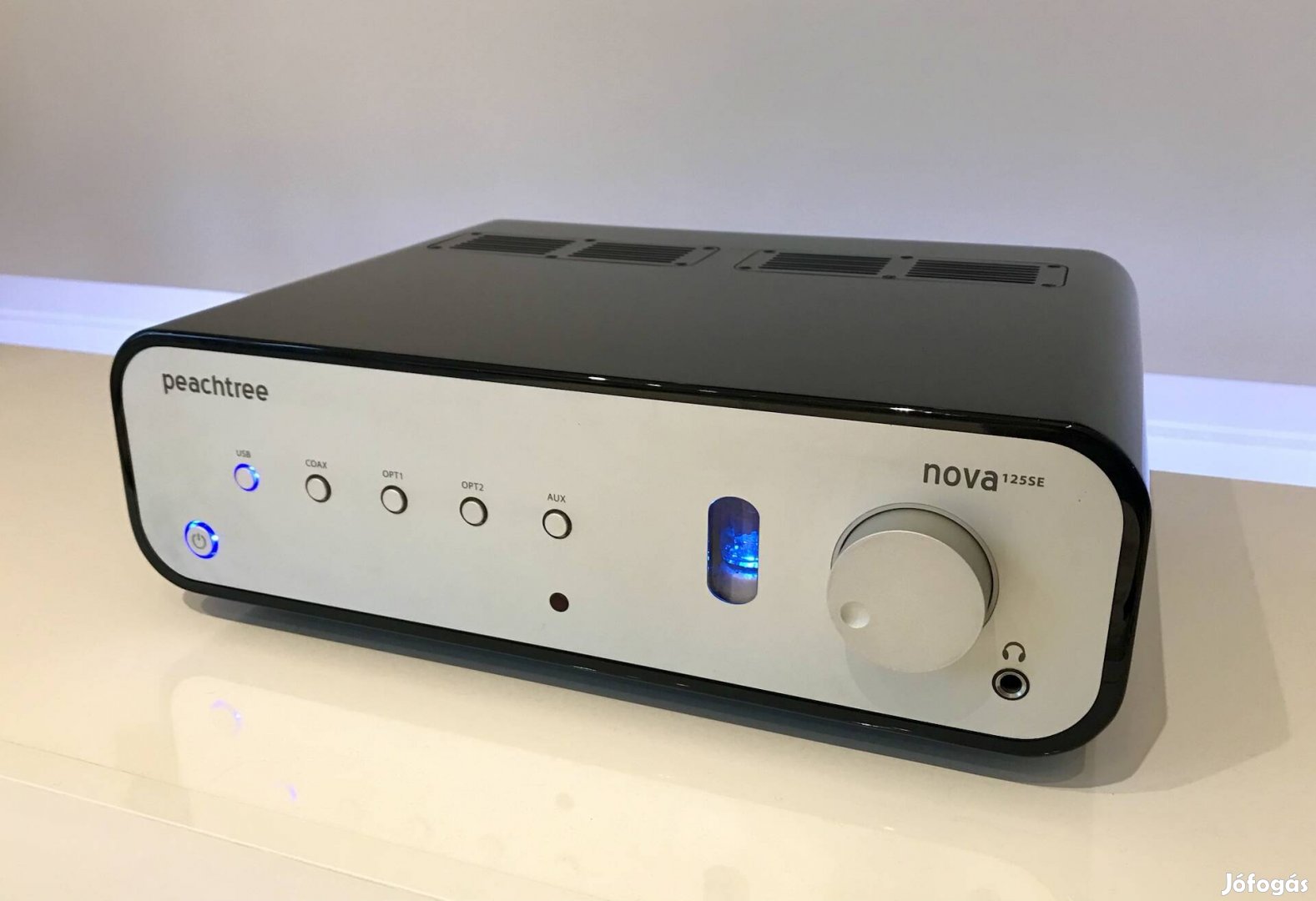 Peachtree Audio Nova 125SE sztereó integrált D-osztályos erősítő+DAC