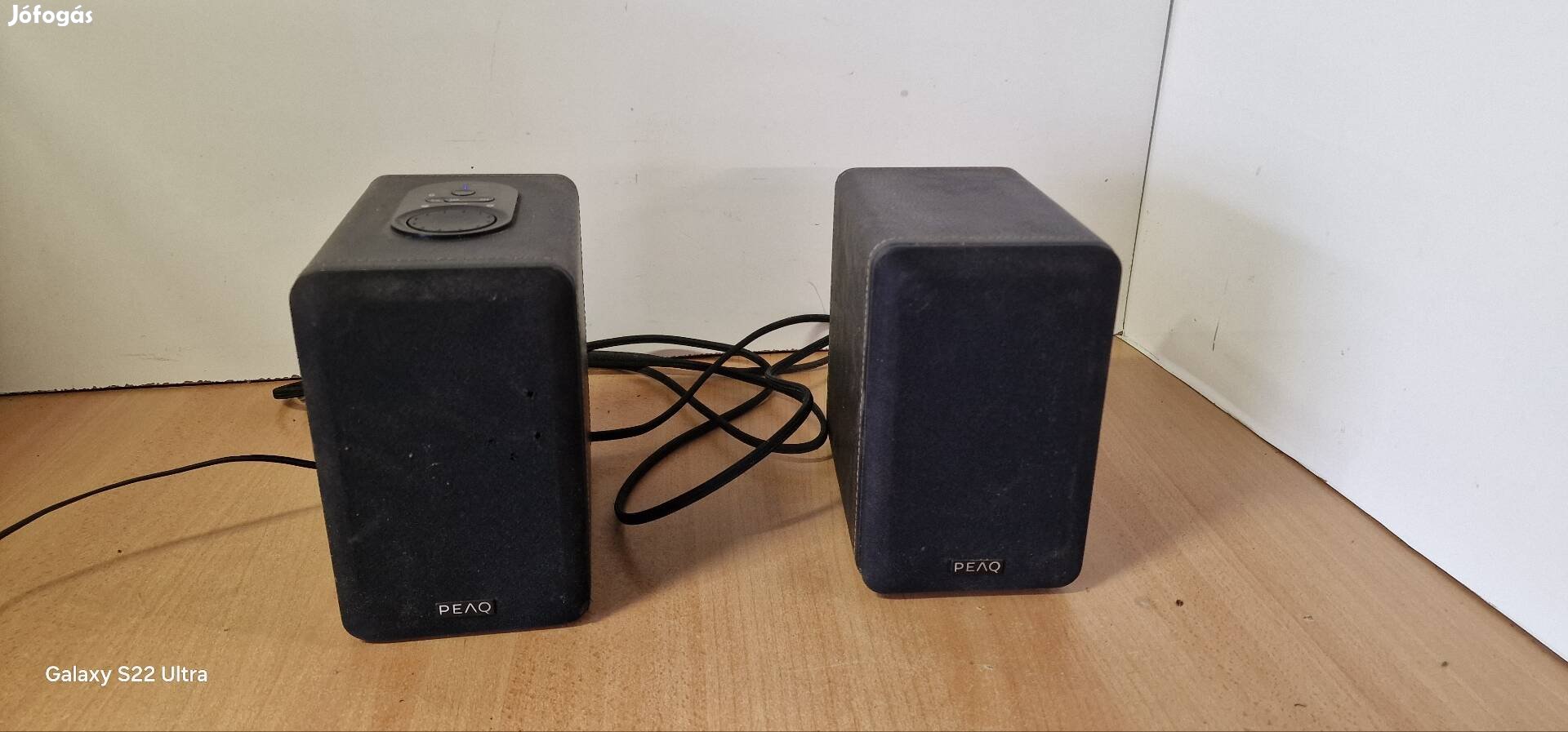 Peaq PPA100BT-B Bluetooth hangszóró, fekete