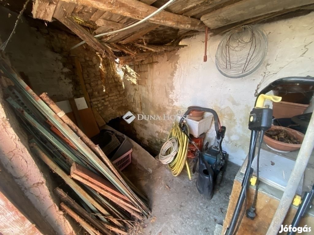 Péceli eladó 90 nm-es ház