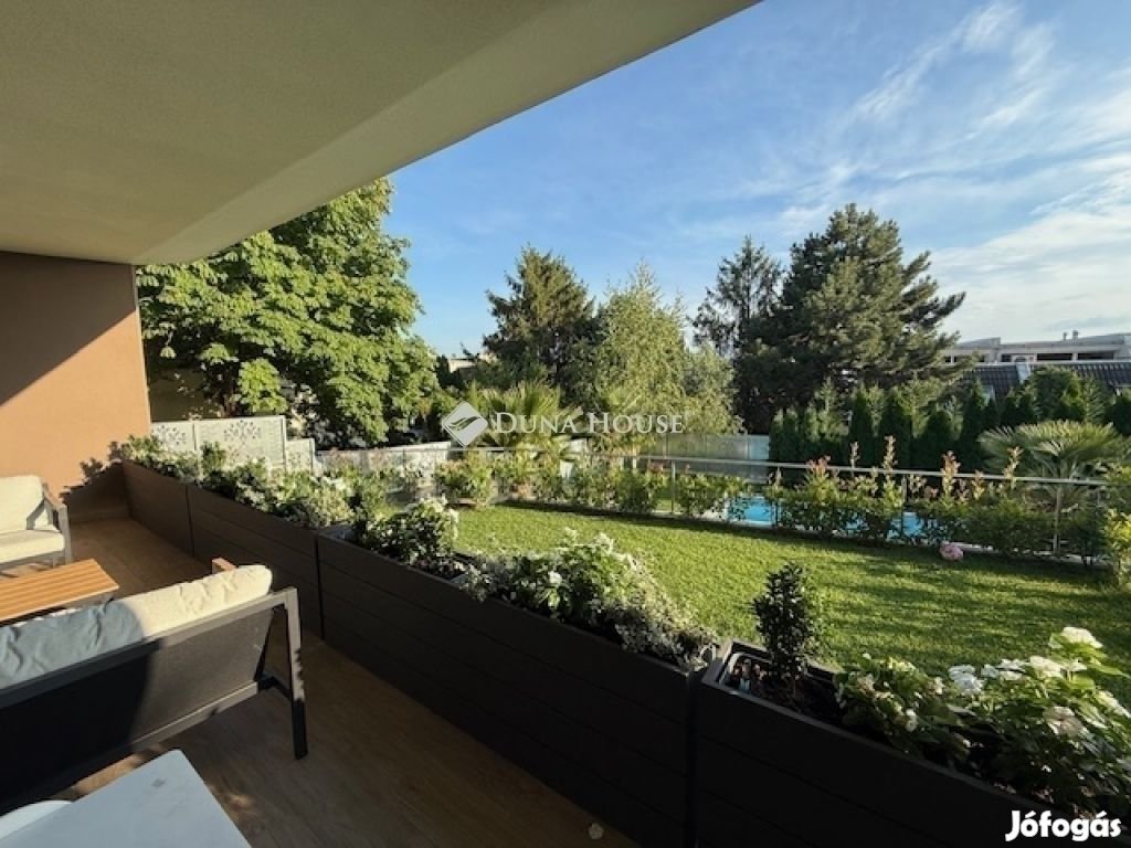 Pécsi eladó 93 nm-es lakás