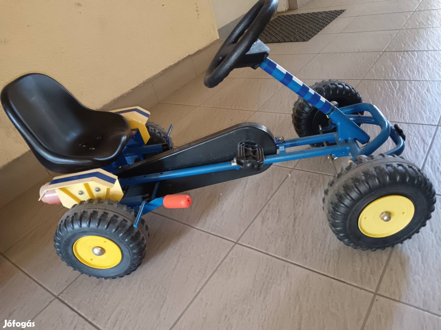 Pedálos gokart eladó 