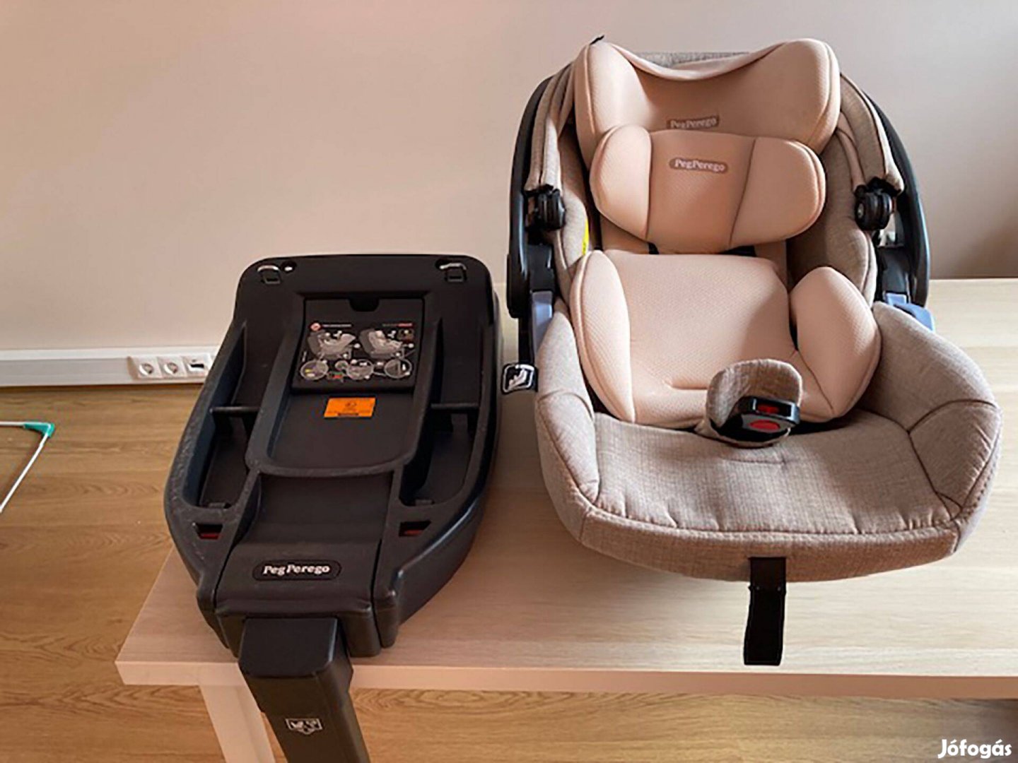 Peg Perego Isofix lány autós ülés