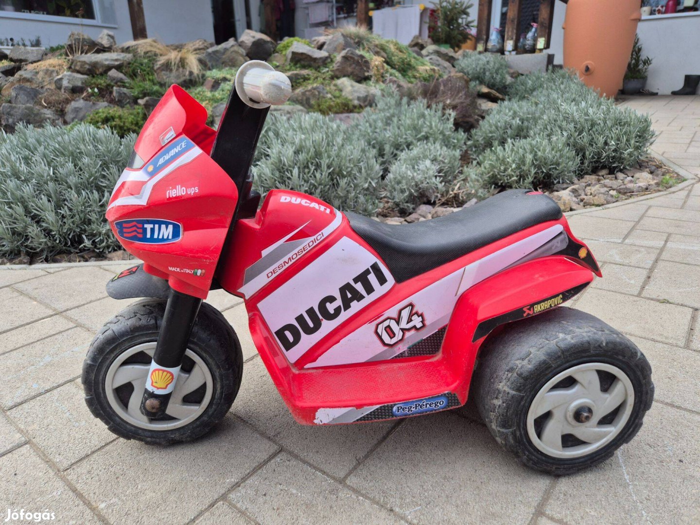 Peg Perego Mini Ducati 6V elektromos kismotor gyermekmotor - Hatvan ...