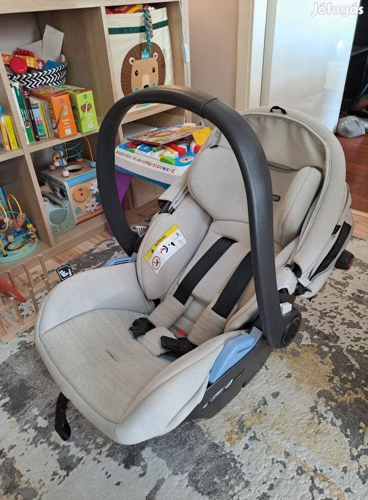 Peg Perego Primo Viaggio i-Size isofixes rögzítőtalppal