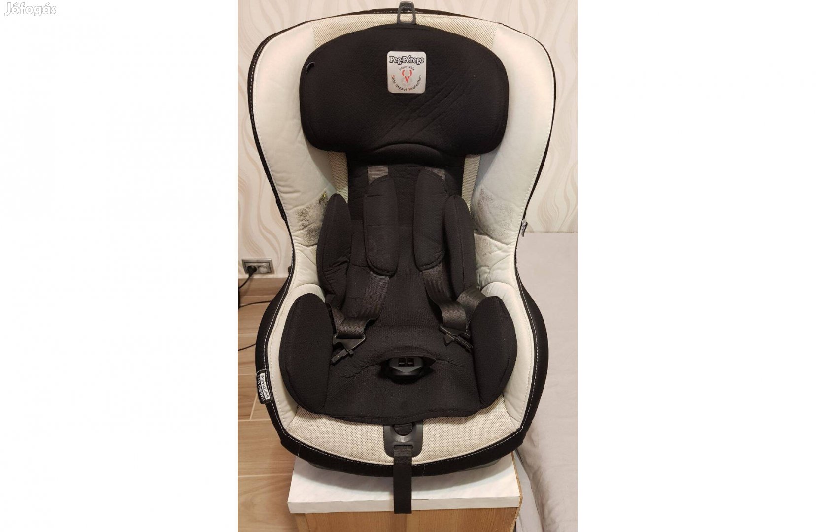 Peg Perego Viaggio 0+/1 Switchable gyerekülés