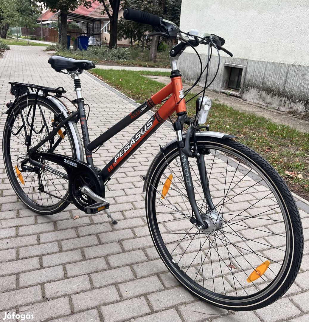 Pegasus Solero Alu Light 28"Német gyártmányú Trekking kerékpár