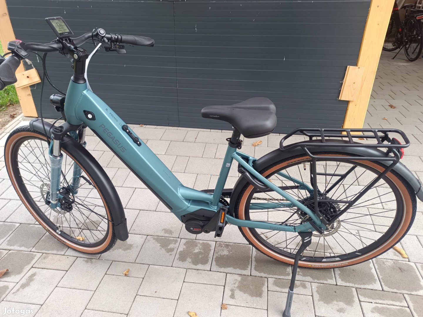 Pegasus női trekking ebike új