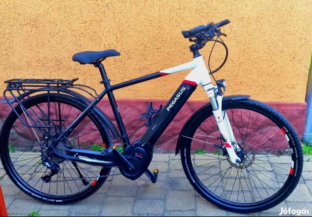 Pegasus premio 28-as férfi bosch performance line cx.