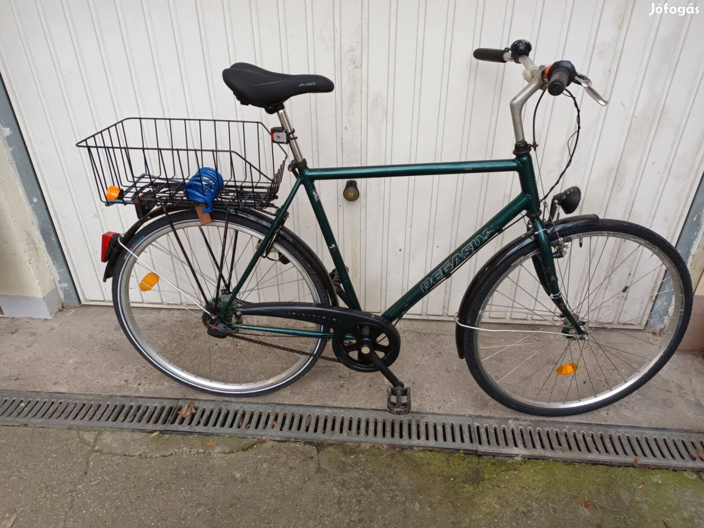 Pegazus 28" agyváltós kerékpár magasaknak 60cm