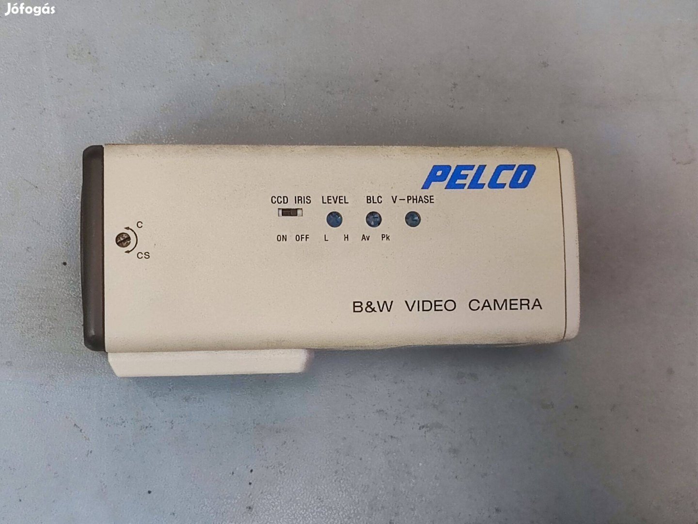 Pelco MC5700-2X fekete fehér kamera objektív nélkül