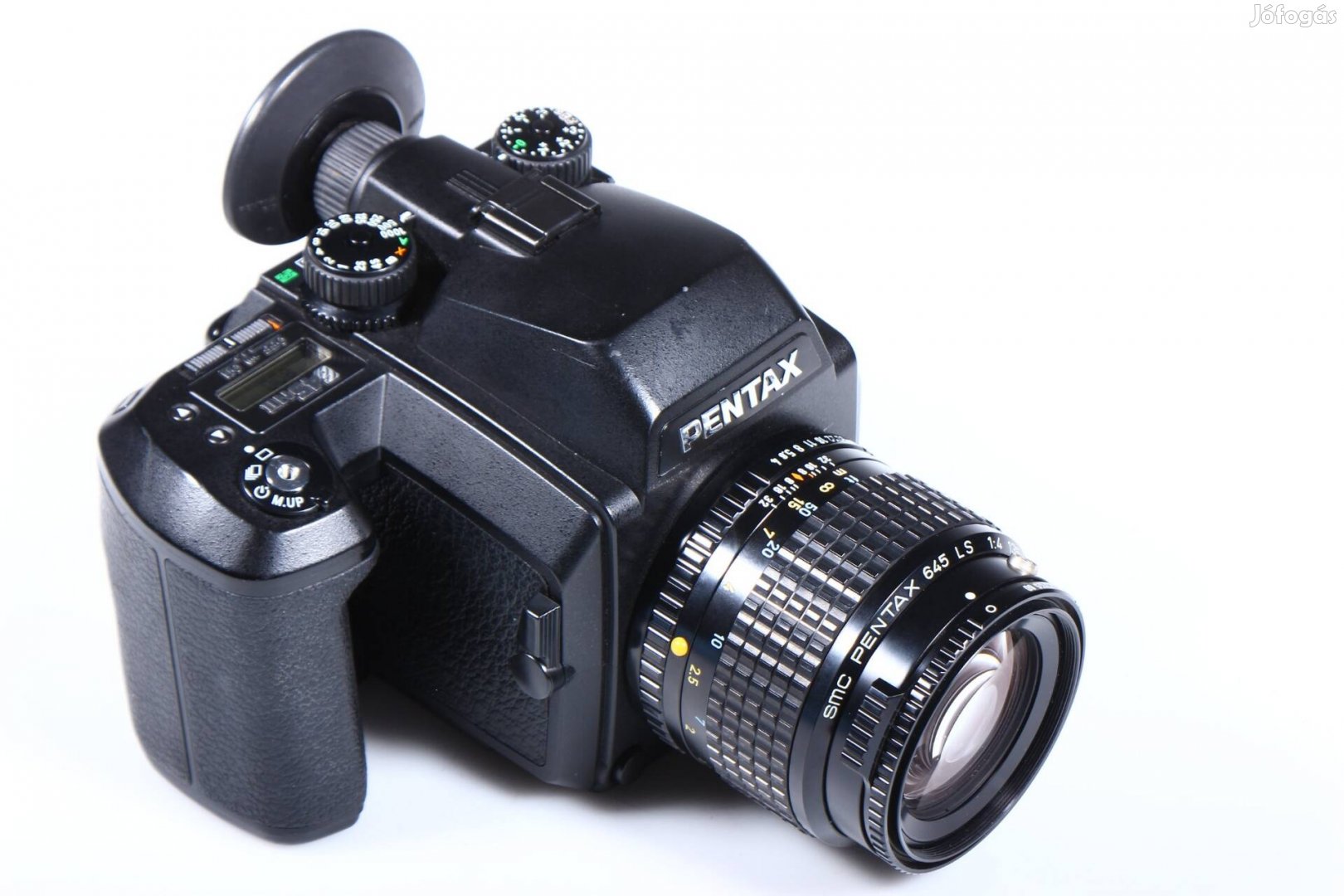 Pentax 645NII filmes fényképezőgép + f4 135mm objektív 