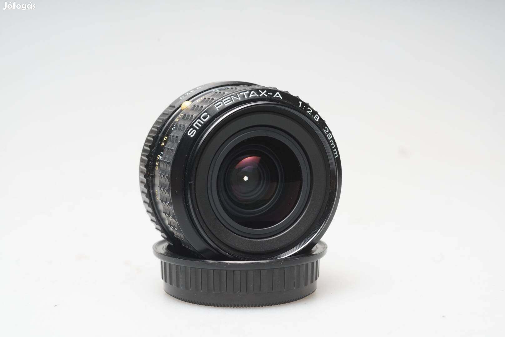 Pentax A 2.8 28 mm objektív, Pentax K véggel.