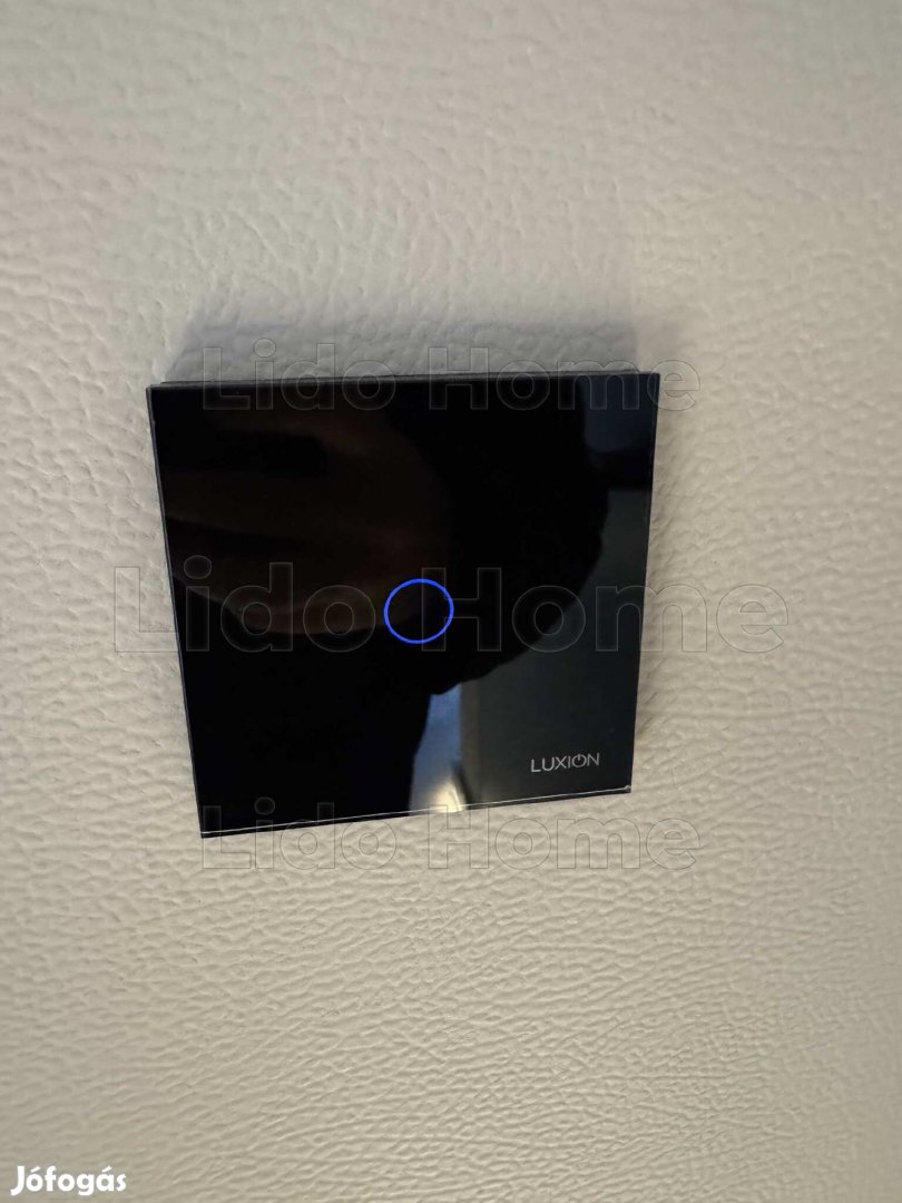 Penthouse lakás Zamárdiban!