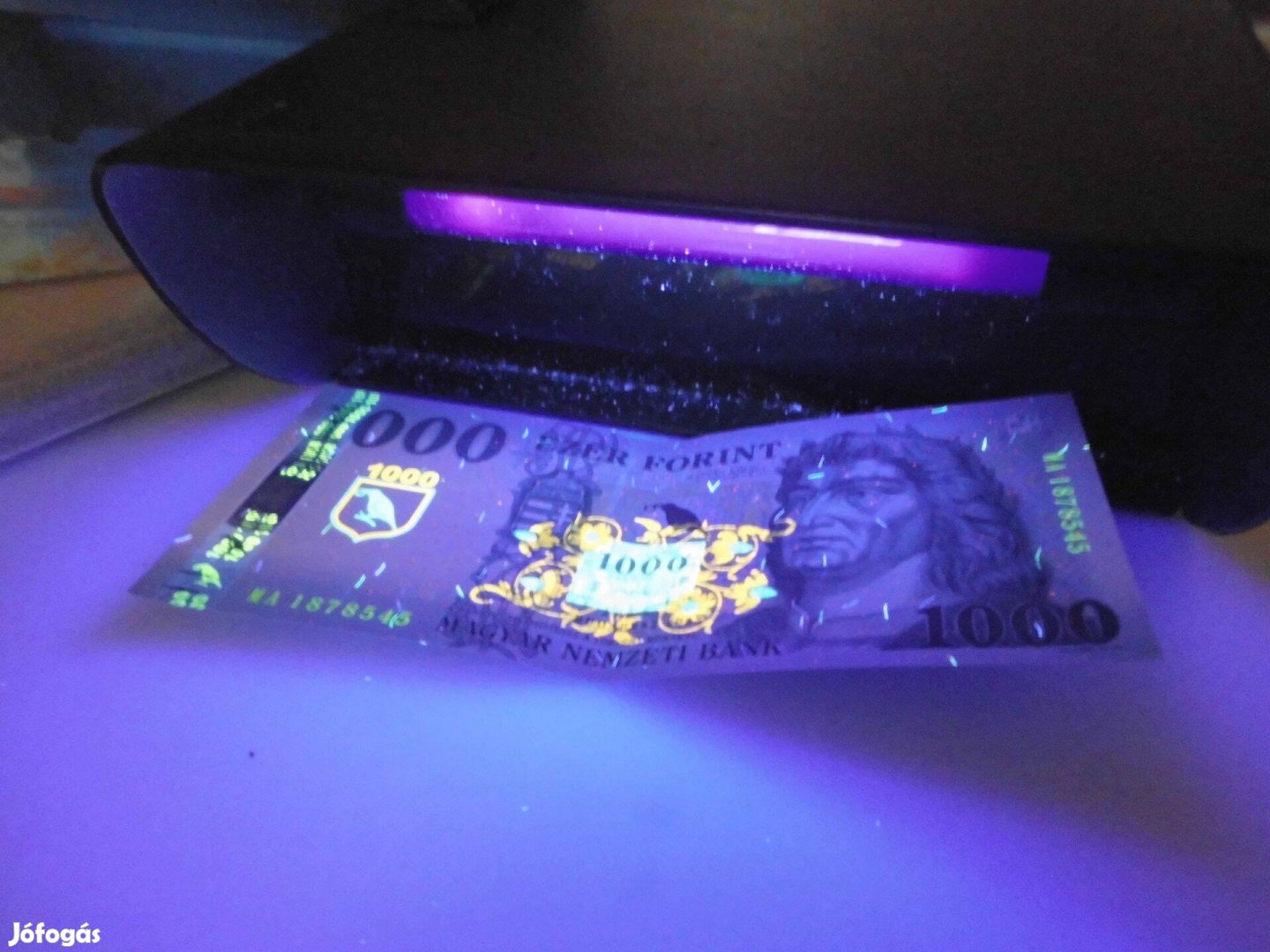 Pénzjegy, banjegy vizsgáló tartalék új fénycsővel