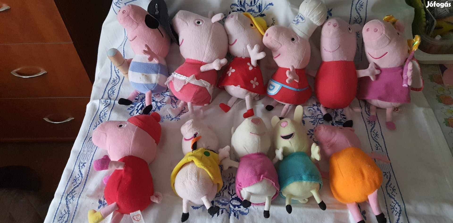 Peppa pig malac plüss figura család gyűjtemény ( 7 + 4 darab )