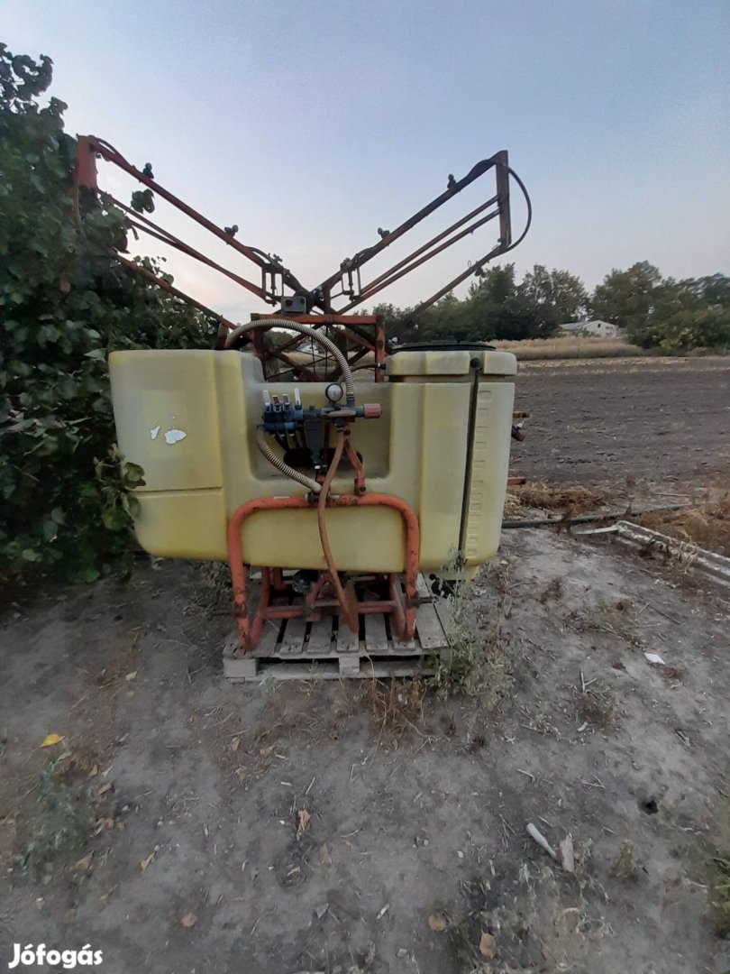 Permetező gardánnal