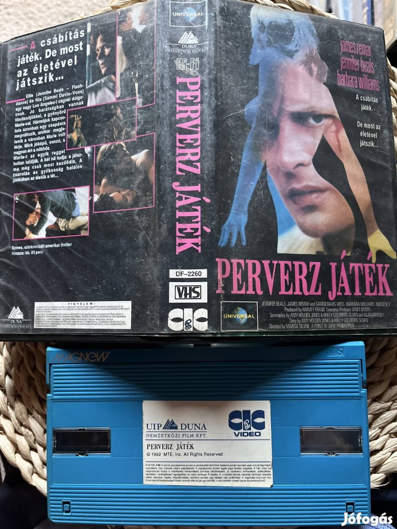 Perverz játék vhs