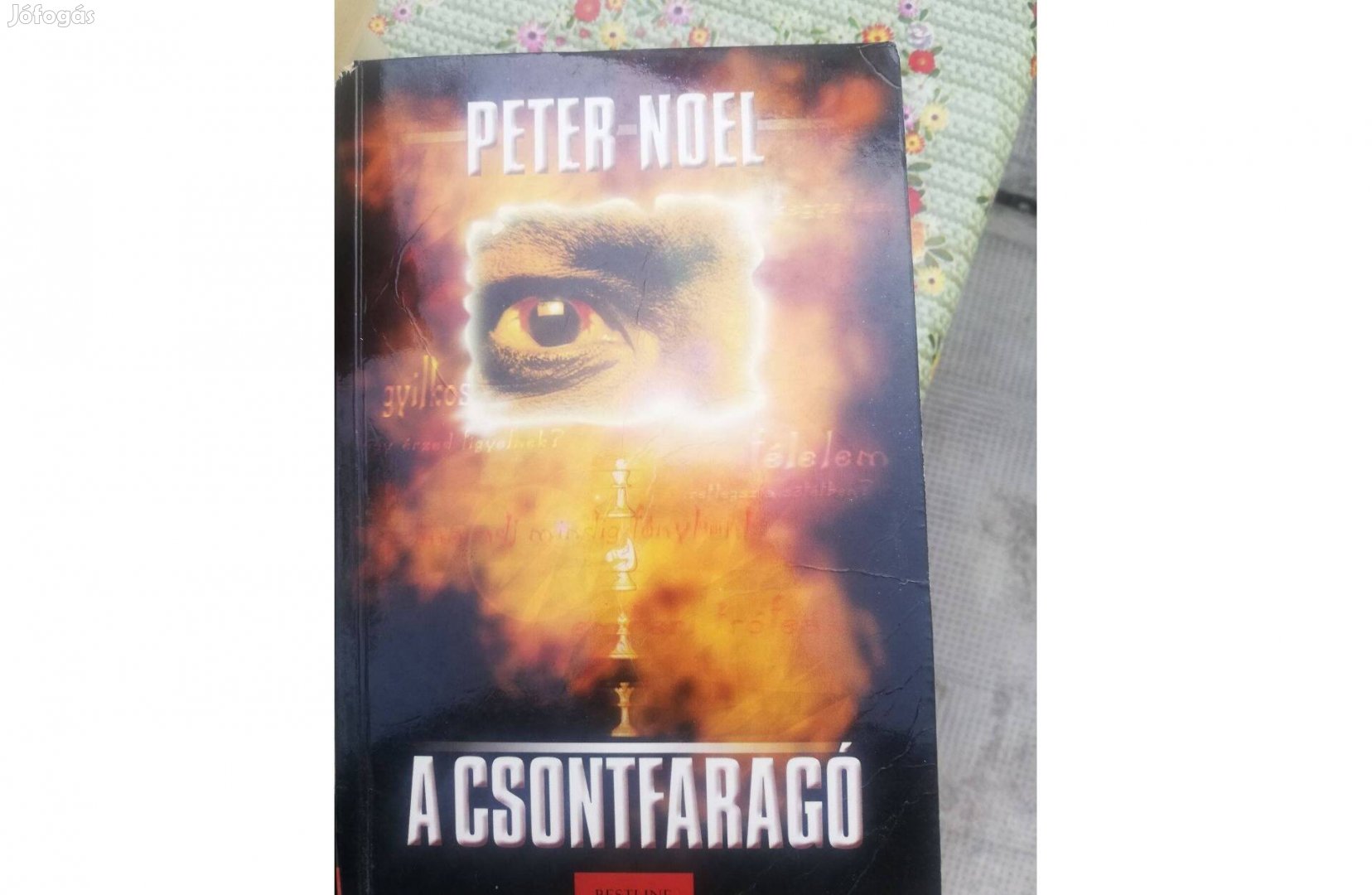 Peter Noel - A csontfaragó 500 forintért eladó