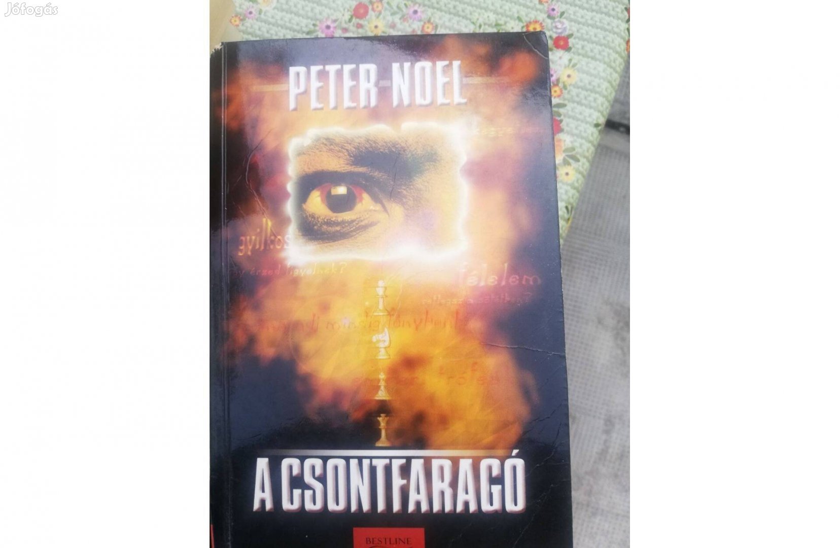 Peter Noel - A csontfaragó 500 forintért eladó