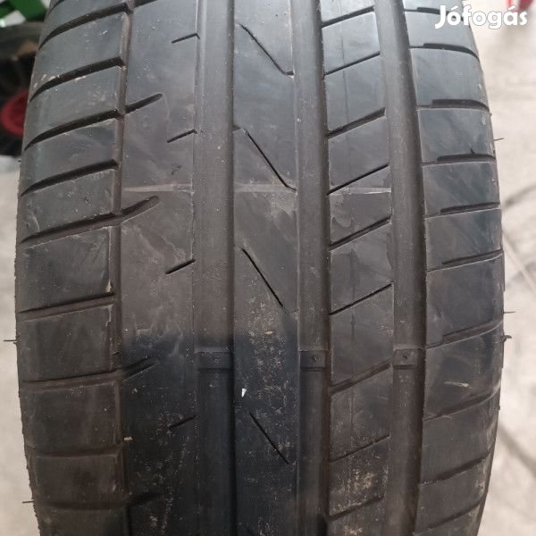 Petlas 245/45R18 PT741 6.5mm DOT22 használt gumi HG13086 nyári