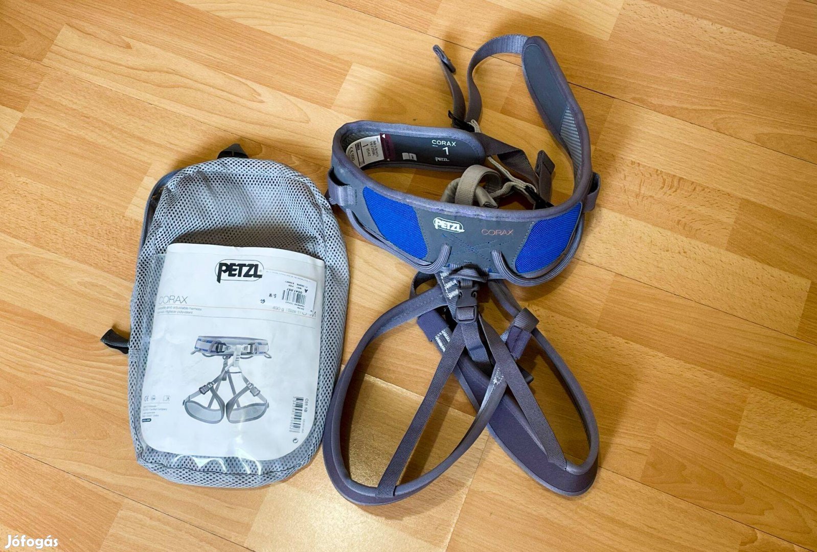 Petzl Corax beülő Új + magnézia kocka