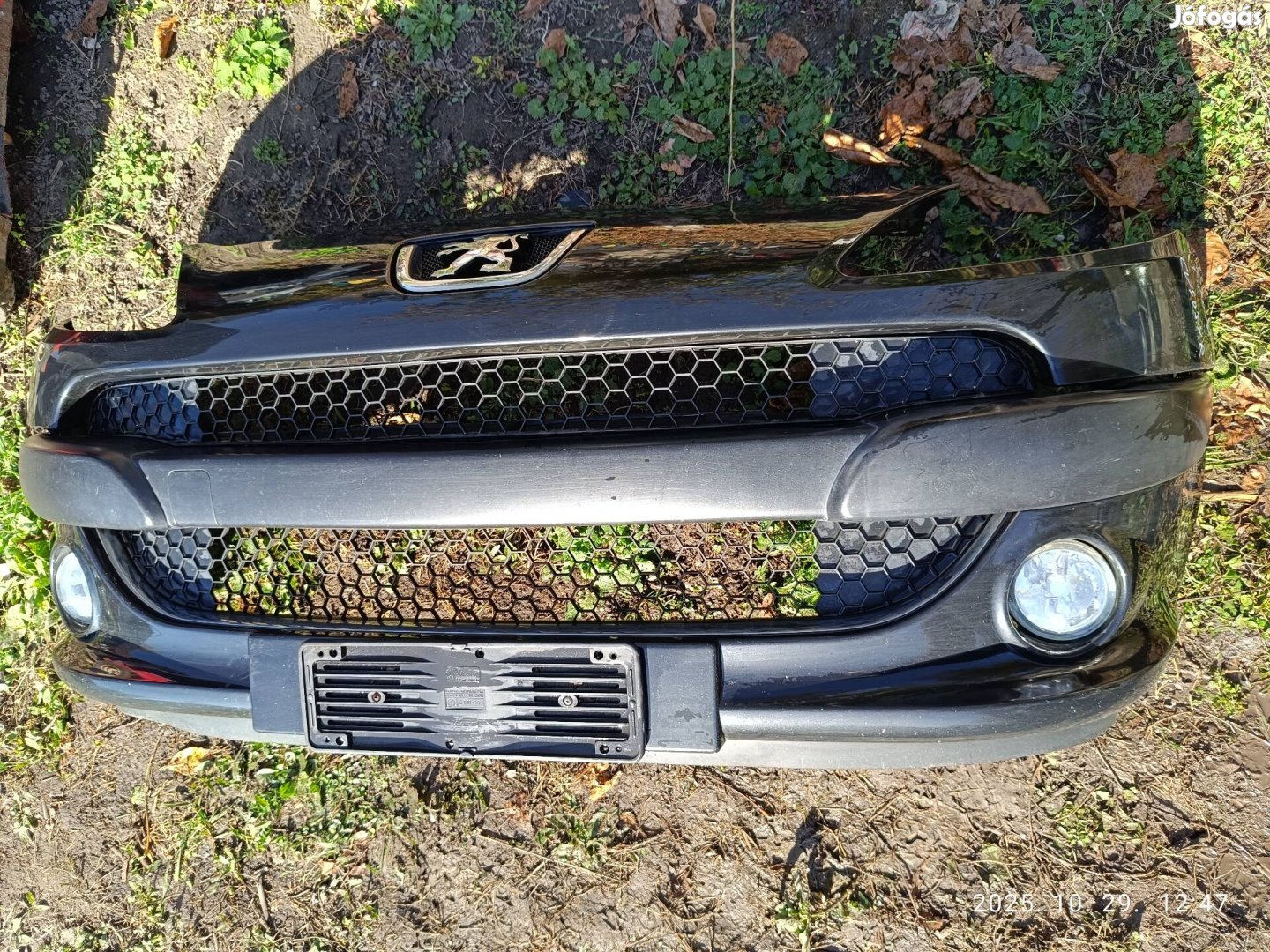 Peugeot 1007 első lökhárító 