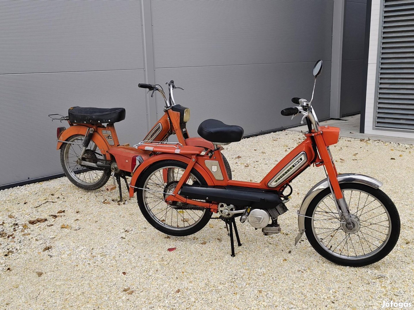 Peugeot 103 ktm veterán mopedek több db