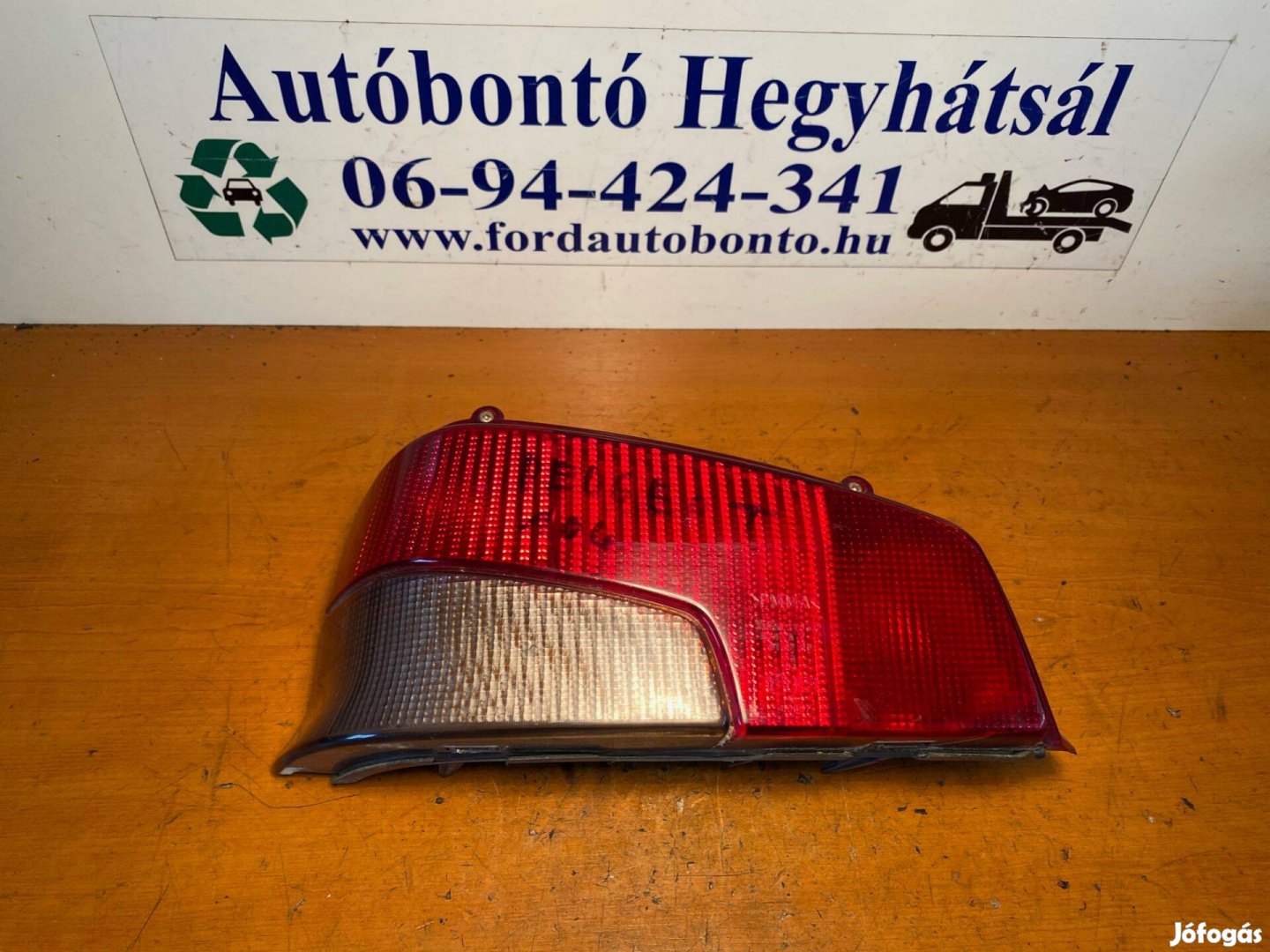 Peugeot 106 II 1.1i bal hátsó lámpa