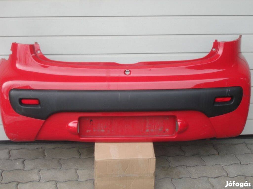 Peugeot 107 Citroen C1 hátsó lökhárító 52159-OM050 2015-től