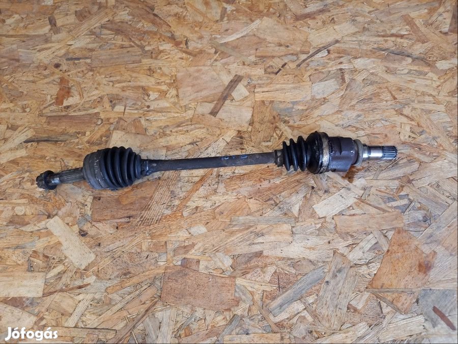 Peugeot 107 2005-2014 1.0 Benzines Bal Első Féltengely