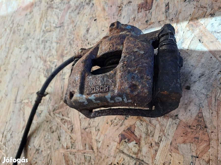 Peugeot 107 2005-2014 1.0 Benzines Jobb Első Féknyereg