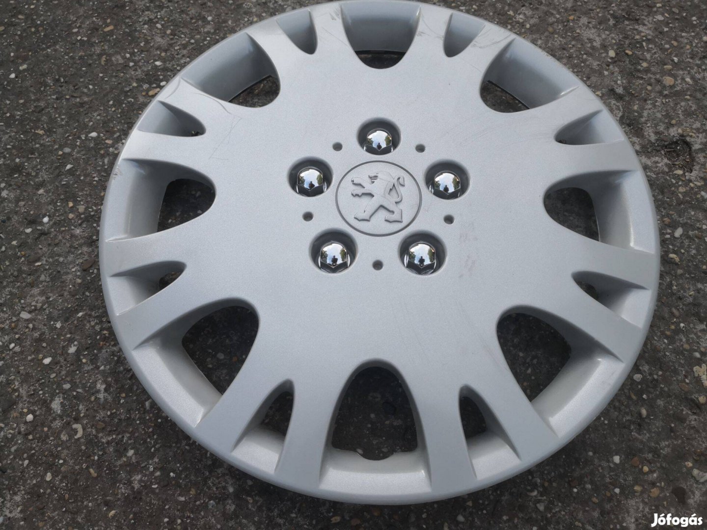 Peugeot 15-ös gyári dísztárcsa 1db