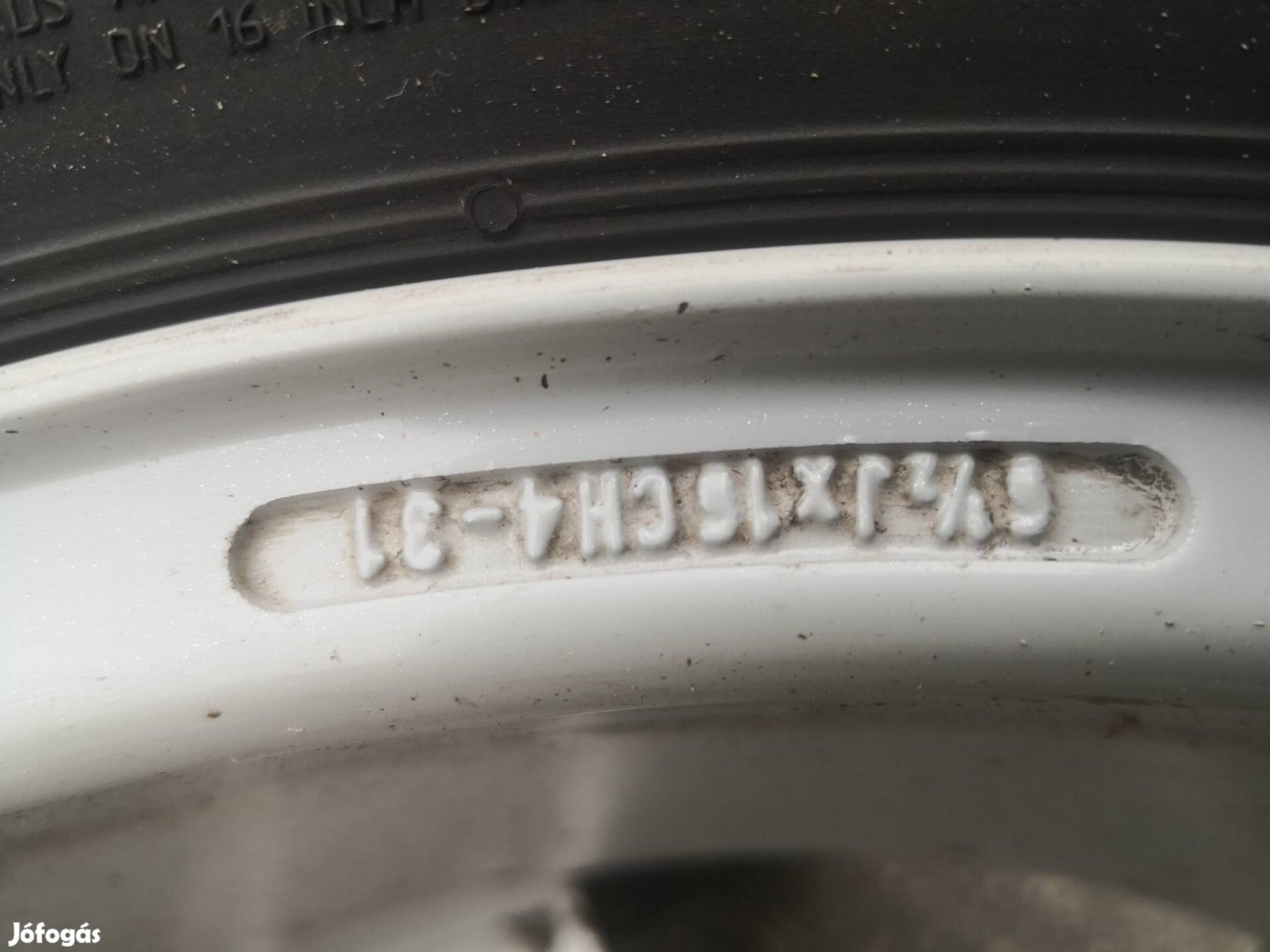 Peugeot 16-os gyári alukerék