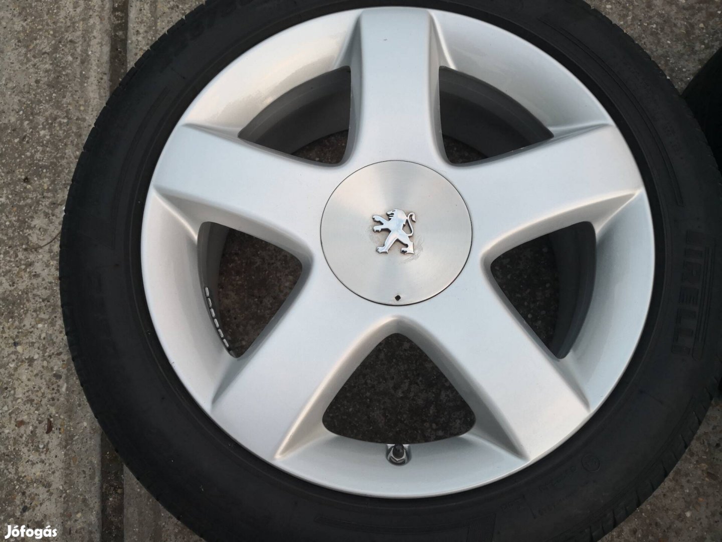 Peugeot 17-es gyári alufelnik 5x108-as