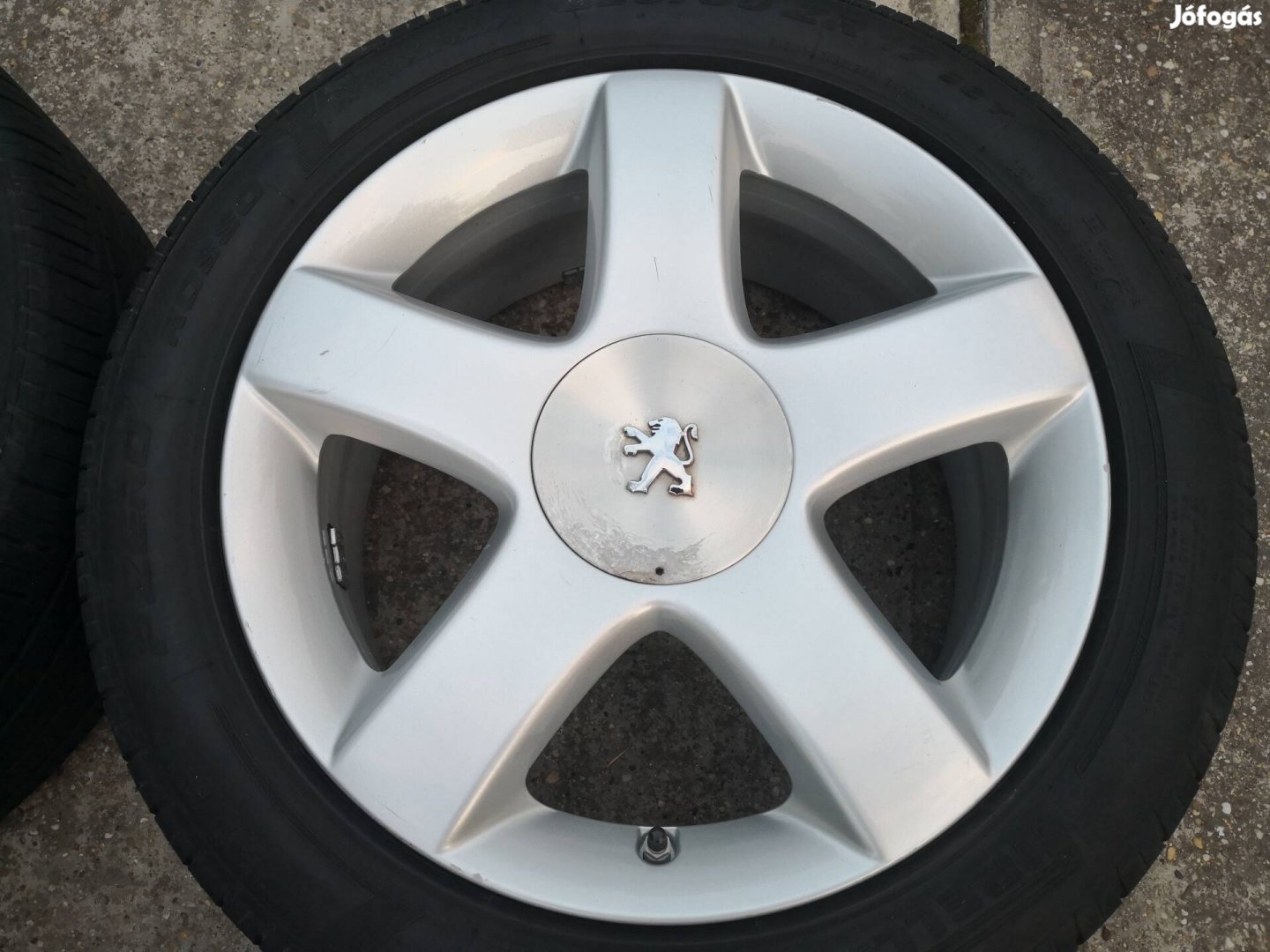 Peugeot 17-es gyári alufelnik 5x108-as