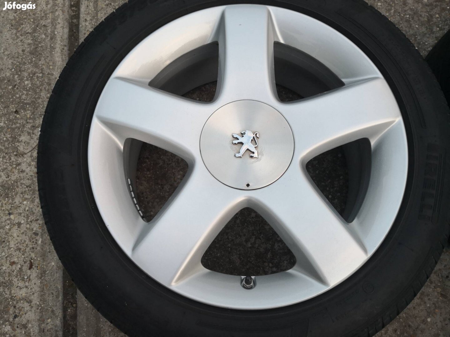 Peugeot 17-es gyári alufelnik 5x108-as