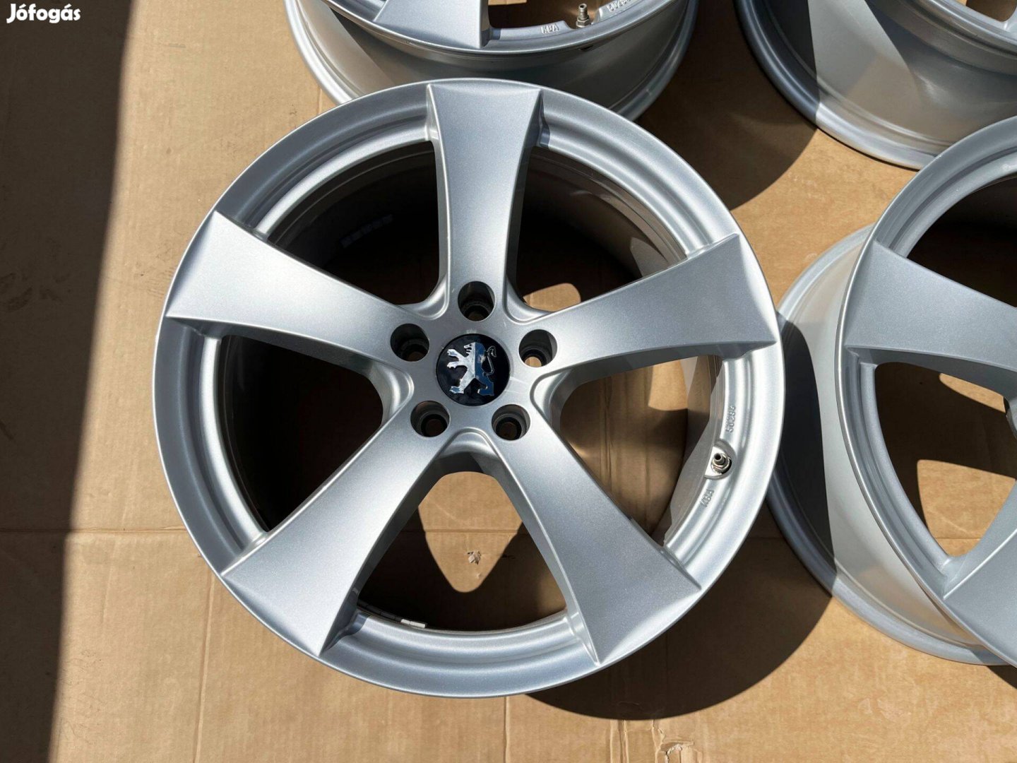 Peugeot 18" 5x108 alufelni eladó 18 coll