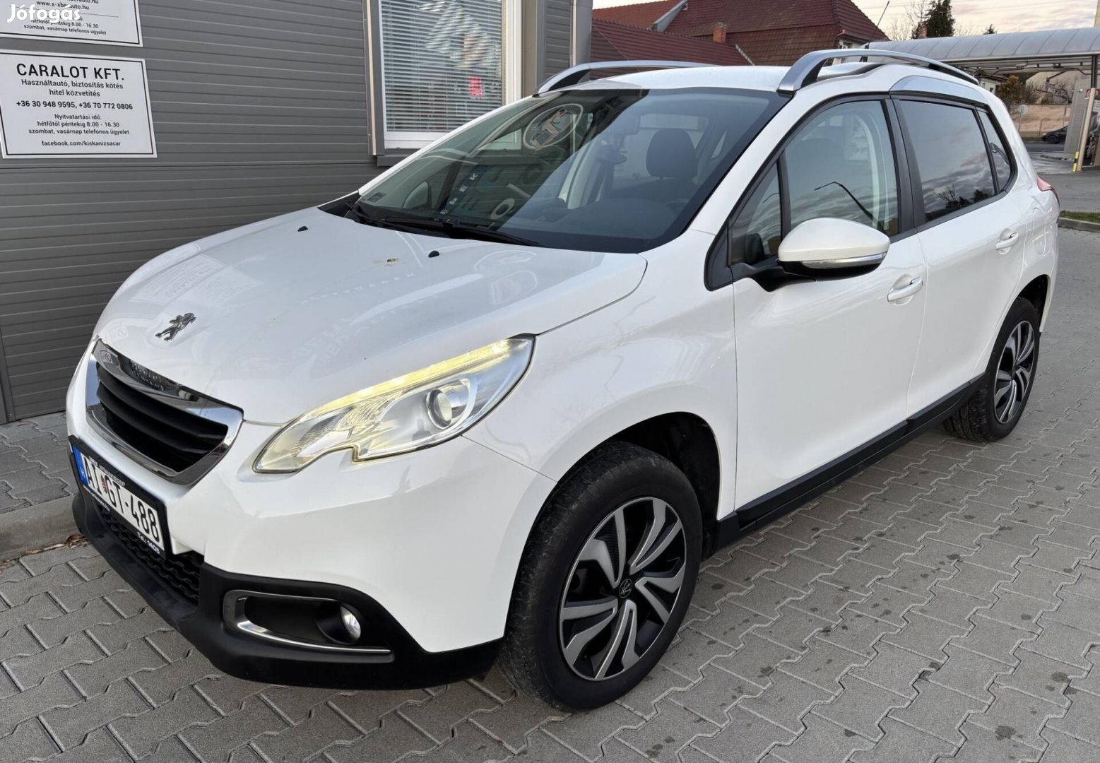 Peugeot 2008 1.2 Puretech Active S&S 2 kulcs