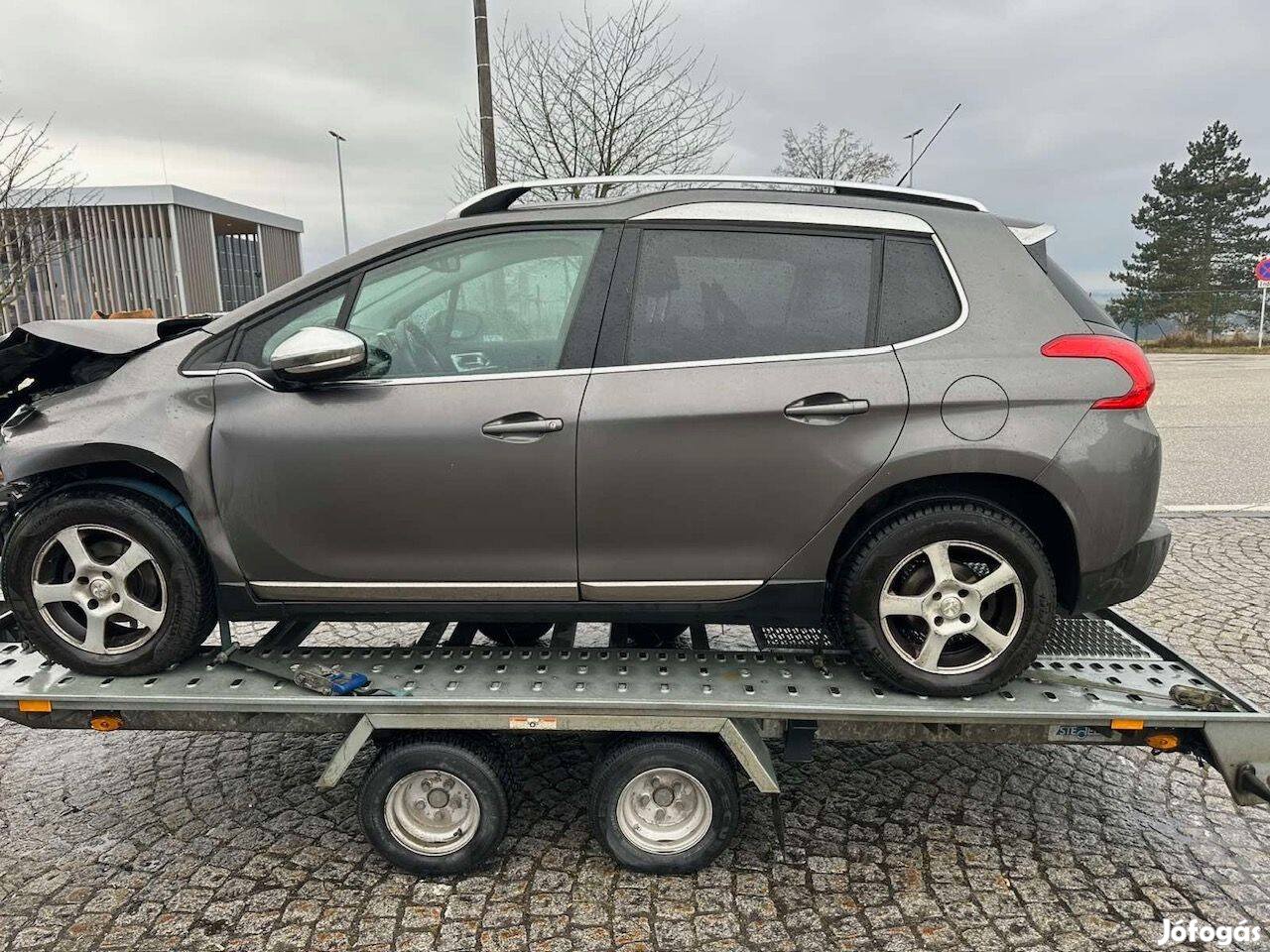 Peugeot 2008 bontás