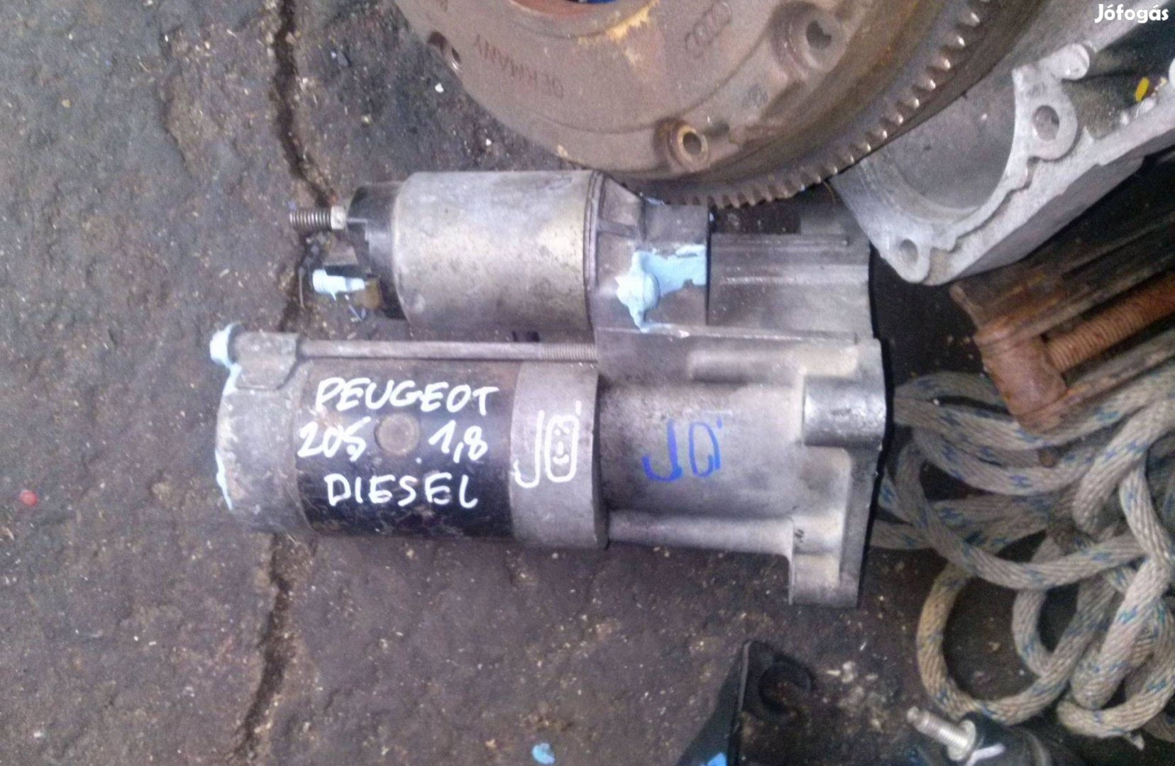 Peugeot 205 1,8 Diesel Öninditó