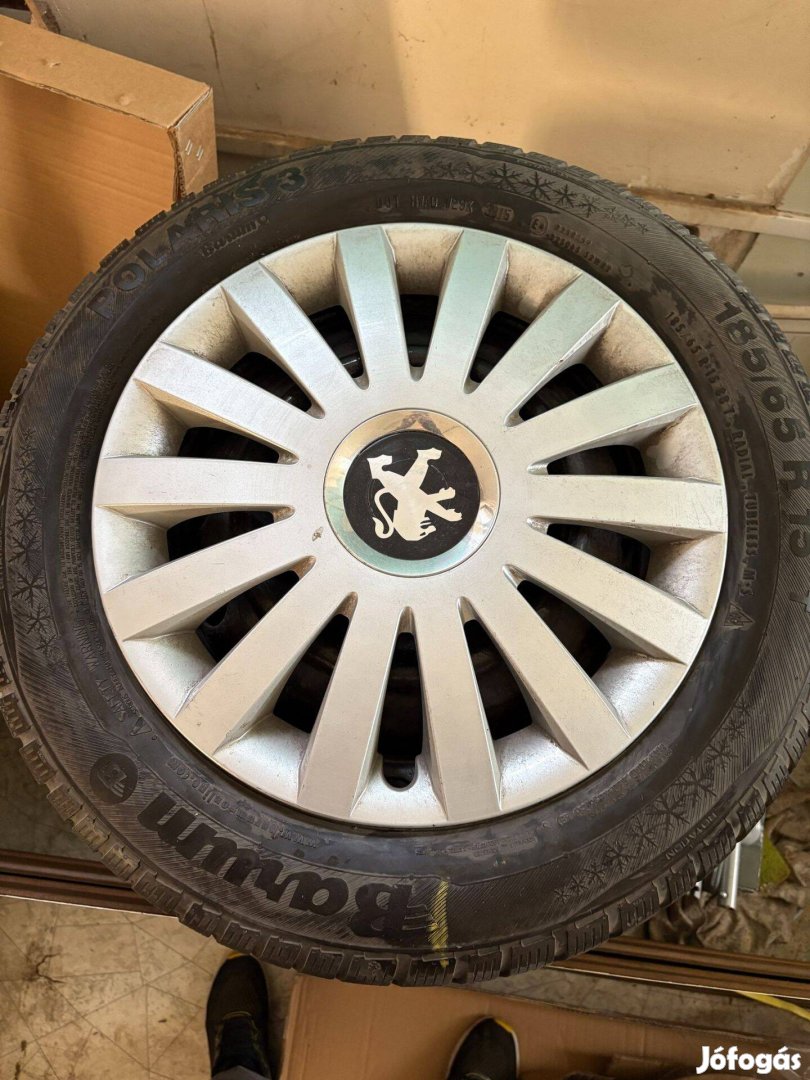 Peugeot 206CC-hez komplett téli gumi
