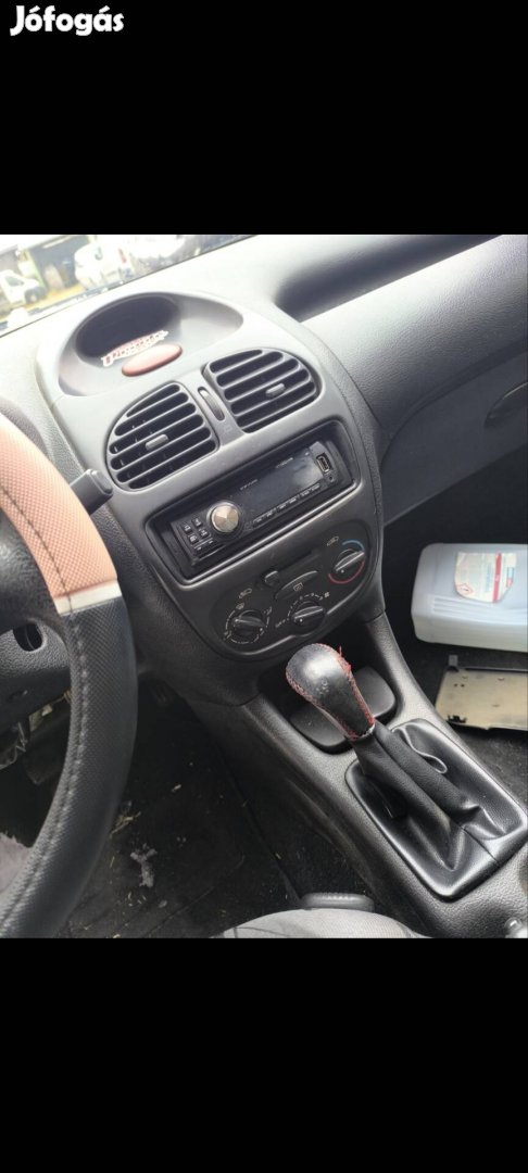 Peugeot 206 1.4 Benzines Bontott alkatrészek 