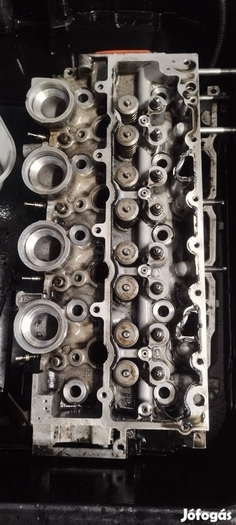 Peugeot 206 1.4 HDI hengerfej 