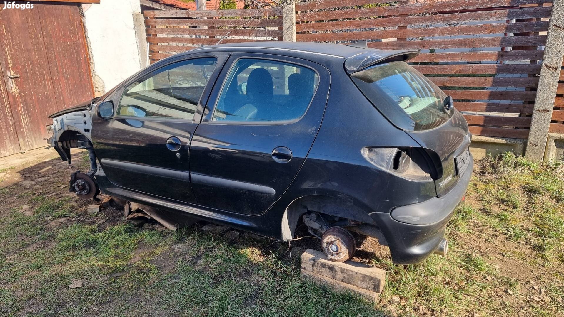 Peugeot 206 1.4 Hdi bontott alkatrészek